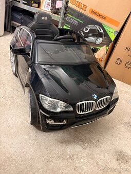 Elektrické autíčko bmw x6