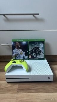 Xbox One S 1TB herná konzola + 2 hry + originálny ovládač