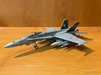 F-18 Hornet - model letadla 1:72