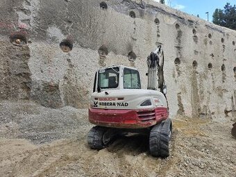 Takeuchi TB290 dvojvyloznik s rototiltom
