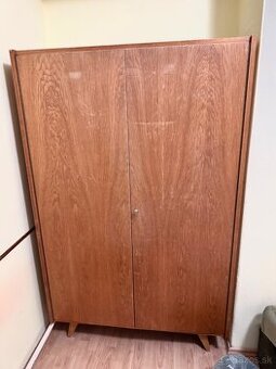 ZADARMO šatníková skriňa