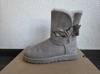 nové UGG (č.40)