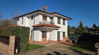 Predaj 10.roč.rodinneho domu v Záhorskej Bystrici - 1