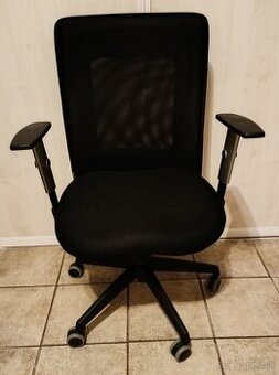 KANCELÁRSKA STOLIČKA - IBA OSOBNÝ ODBER