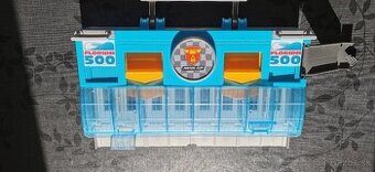 Cars auta mcqueen odpalovacia garaz