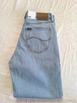 Predam damske rifle Lee