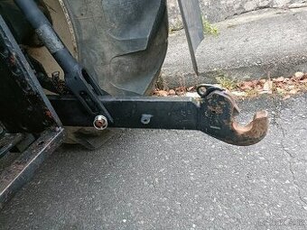 2x Zetor rameno s háky kat.III 950mm