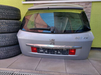 peugeot 407 sw piate kompletné dvere strieborné EZRC 2005