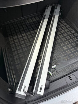 Thule Wingbar Silver ŠKODA Octavia (Mk. II) 4-dr Sedan 04-12