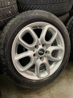 5x112 R16 6,5J ET54 + 195/55 R16 Pirelli zimné