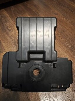 Držiak na zdvihák vozidla a na súpravu opravy defektu