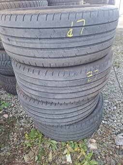 225/55 r17