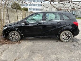 MB B class 200 (CNG + Benzín)