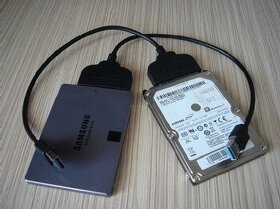 Vysokorýchlostný adaptér na pripojenie HDD/SSD k PC SATA/USB