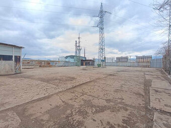 Parkovanie a skladovanie na prenájom 1226 m² Žilina