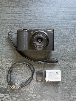 Fujifilm XF10