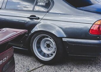Prevarene plecháče bmw 5x120 r16