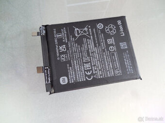 xiaomy bp46 bateria 100percent stav