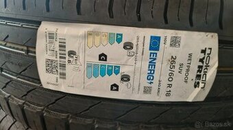 265/60R18 Nokian