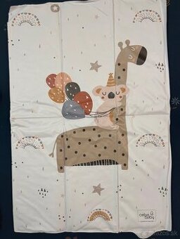 CEBA Podložka prebaľovacia cestovná (40x60) Giraffe
