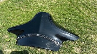 Predam univerzalny Batwing, masku na chopper
