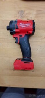 Predám Rázovy uťahovák Milwaukee M18 Fuel