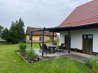 ☀️ Fotovoltaická terasa s hliníkovou konštrukciou