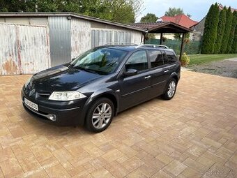 Predám Renault megane grandtour 1.6 82kw benzin