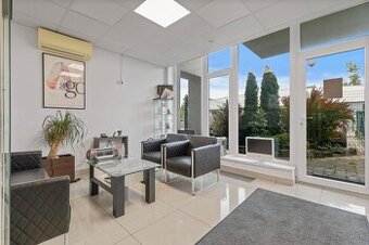 Administratívny objekt s parkovaním na prenájom, 200m2, Žabí