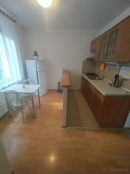 Predám jednoizbový byt, Zvolen - Sekier