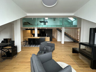 Exkluzívny 4-izbový byt na prenájom