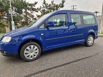 Predám Volkswagen Caddy 1.9 TDI 77 KW Maxi DSG 7-miest,Tažné