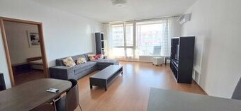 Pekný 2i byt, KOLOSEO, DOG FRIEDLY, LOGGIA, PARKING, Tomašik