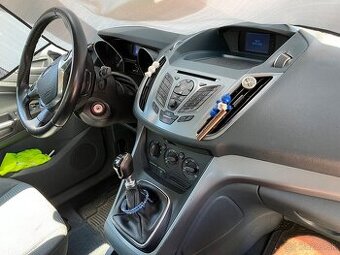 Ford grand c-max 7 miest