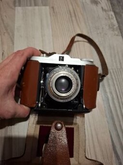 Starý fotoaparát 1