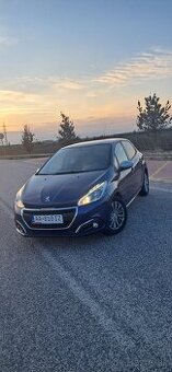 Peugeot 208 - 27000km