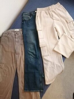 Džinsy a teplaky vel.42