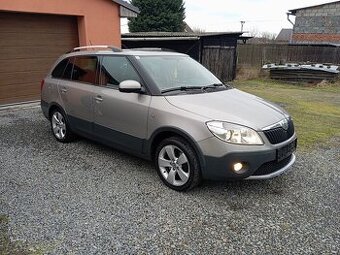 Škoda Fabia Scout, perfektní stav.