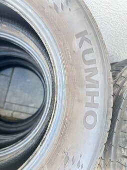 KUMHO 205/60 R16. 92V