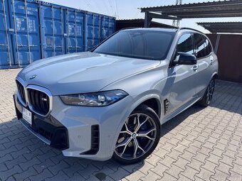2024 BMW X5 M60i