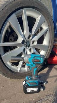 Aku Rázový uťahovač +2aku (Nie Makita 18V) + nabíjačka,nové.