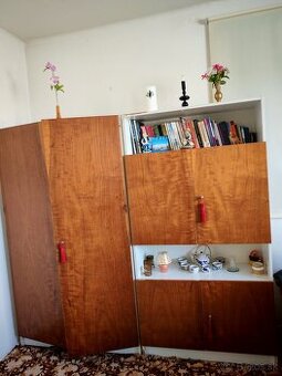 predam retro nábytok.