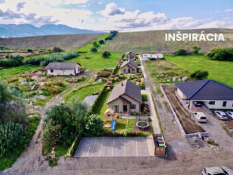 INVESTIČNÁ PRÍLEŽITOSŤ NA LIPTOVE: 2714 m2 - krásny, slnečný