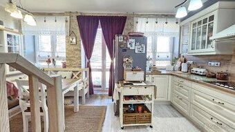 ŠTÝLOVÝ 3 izbový mezonet byt s balkónom, 75 m2, PREŠOV