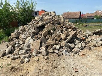 Zásypový materiál