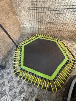 Trampolínu