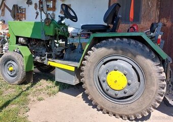 Predám malotraktor domácej výroby s vlečkou