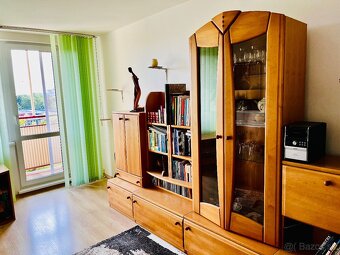 SLNEČNÝ 3.izbový byt, 74m2, Sídlisko Juh, Michalovce