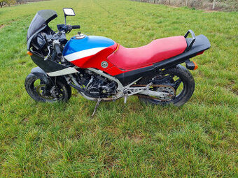 Honda VF 500 F2