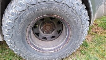Mud terrain km3 33x12,5 r15 et-50